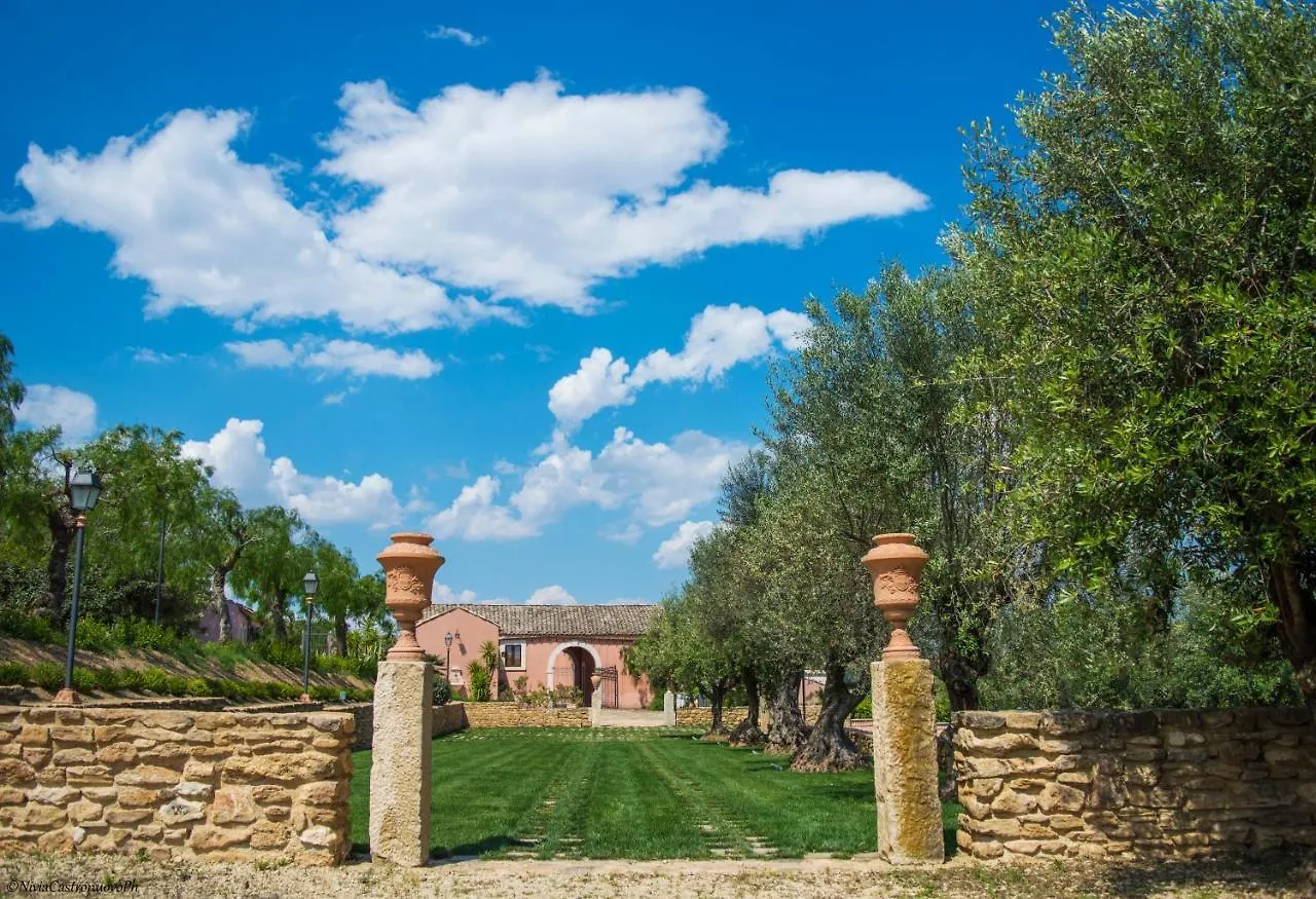 4 Country House Hotels in Sicilia per Chi Vuole Davvero Disconnettersi