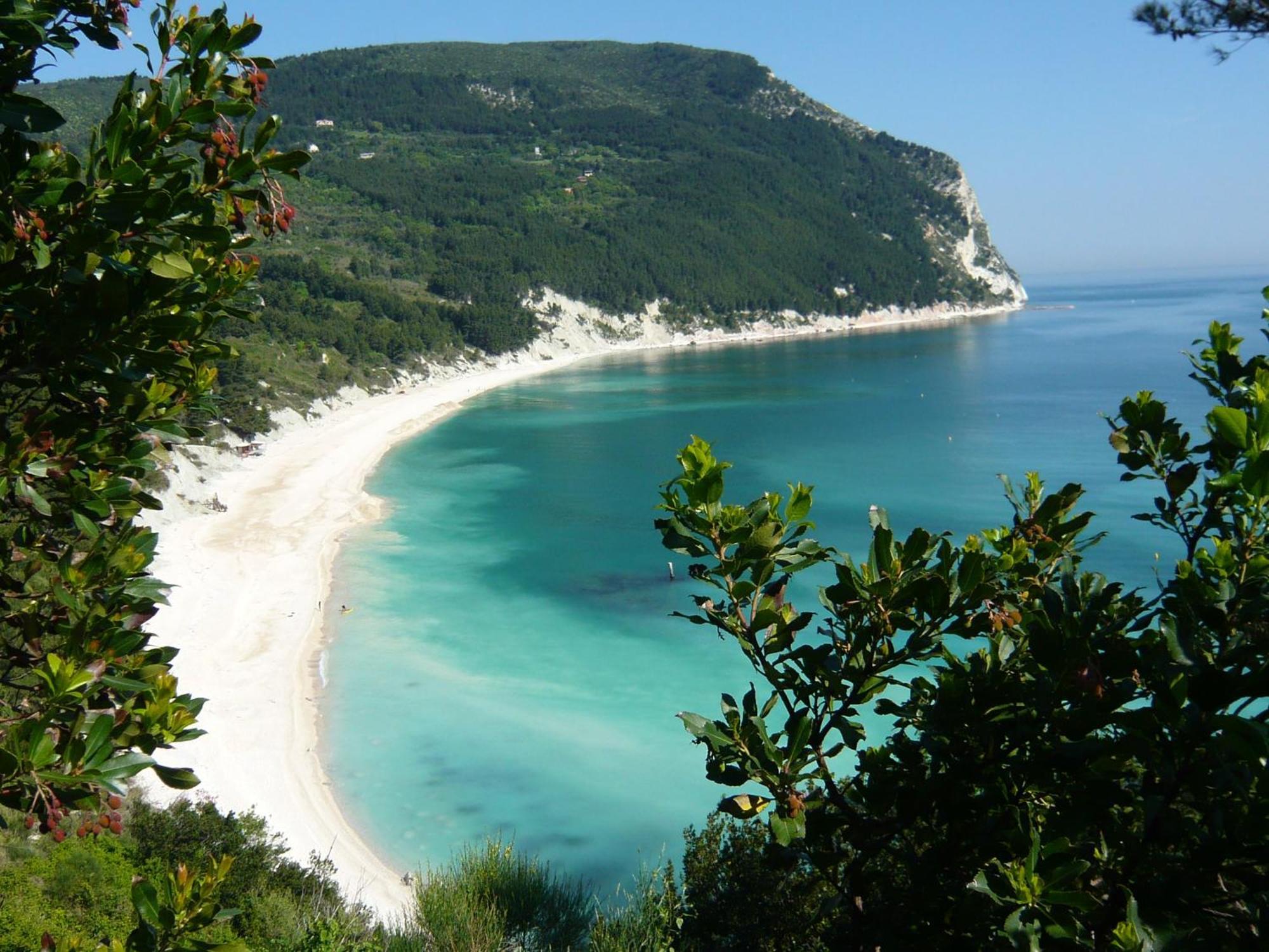 4 Hotel 4 Stelle da Scegliere vicino al Conero Golf Club